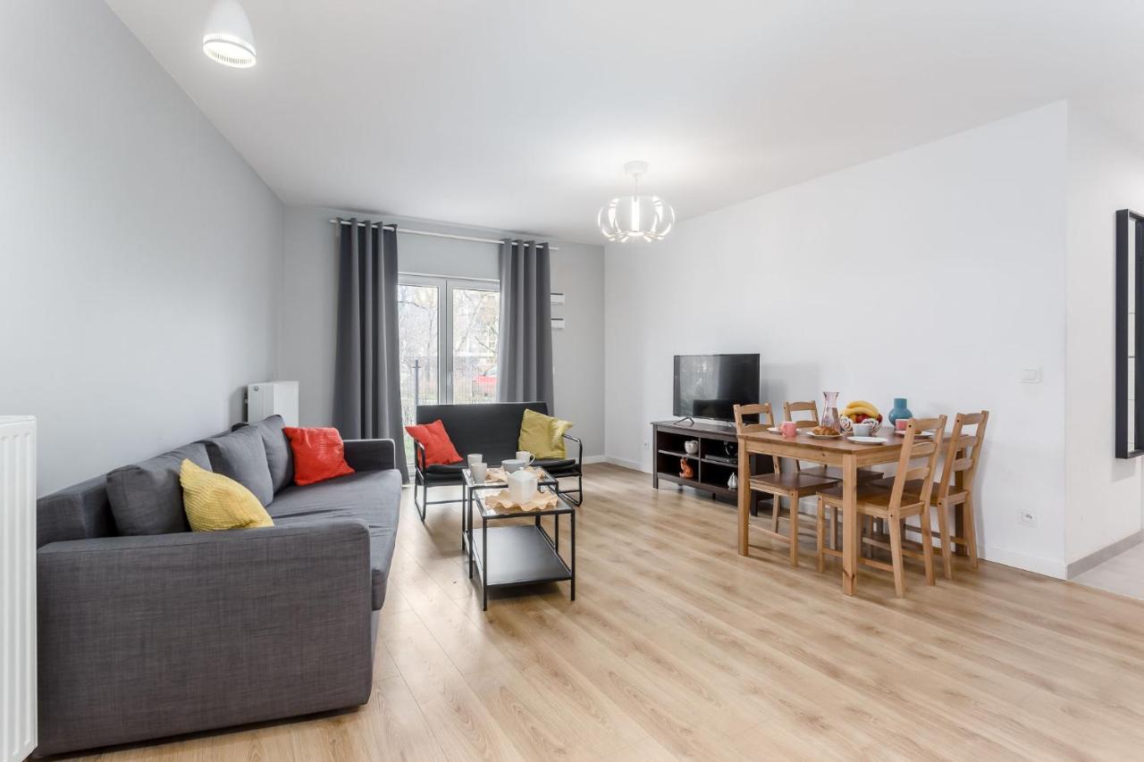 Chill Apartments Marywilska 바르샤바 외부 사진