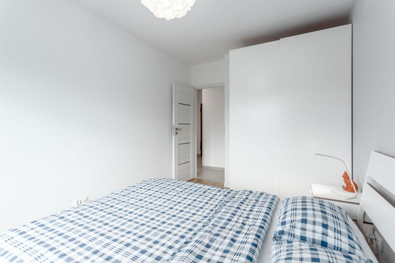 Chill Apartments Marywilska 바르샤바 외부 사진