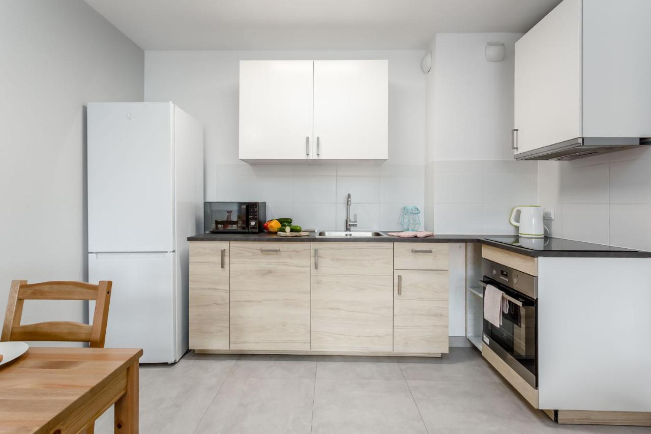 Chill Apartments Marywilska 바르샤바 외부 사진