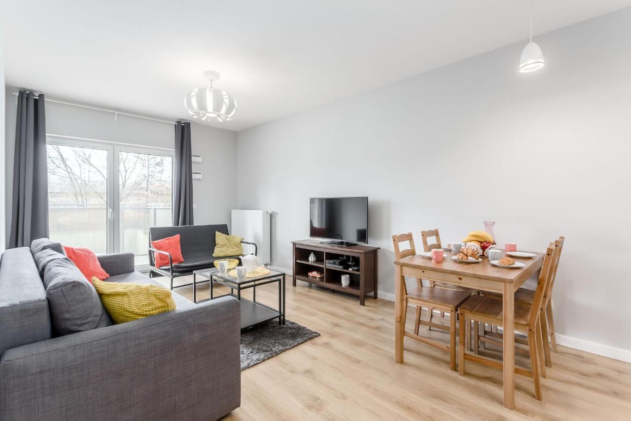 Chill Apartments Marywilska 바르샤바 외부 사진