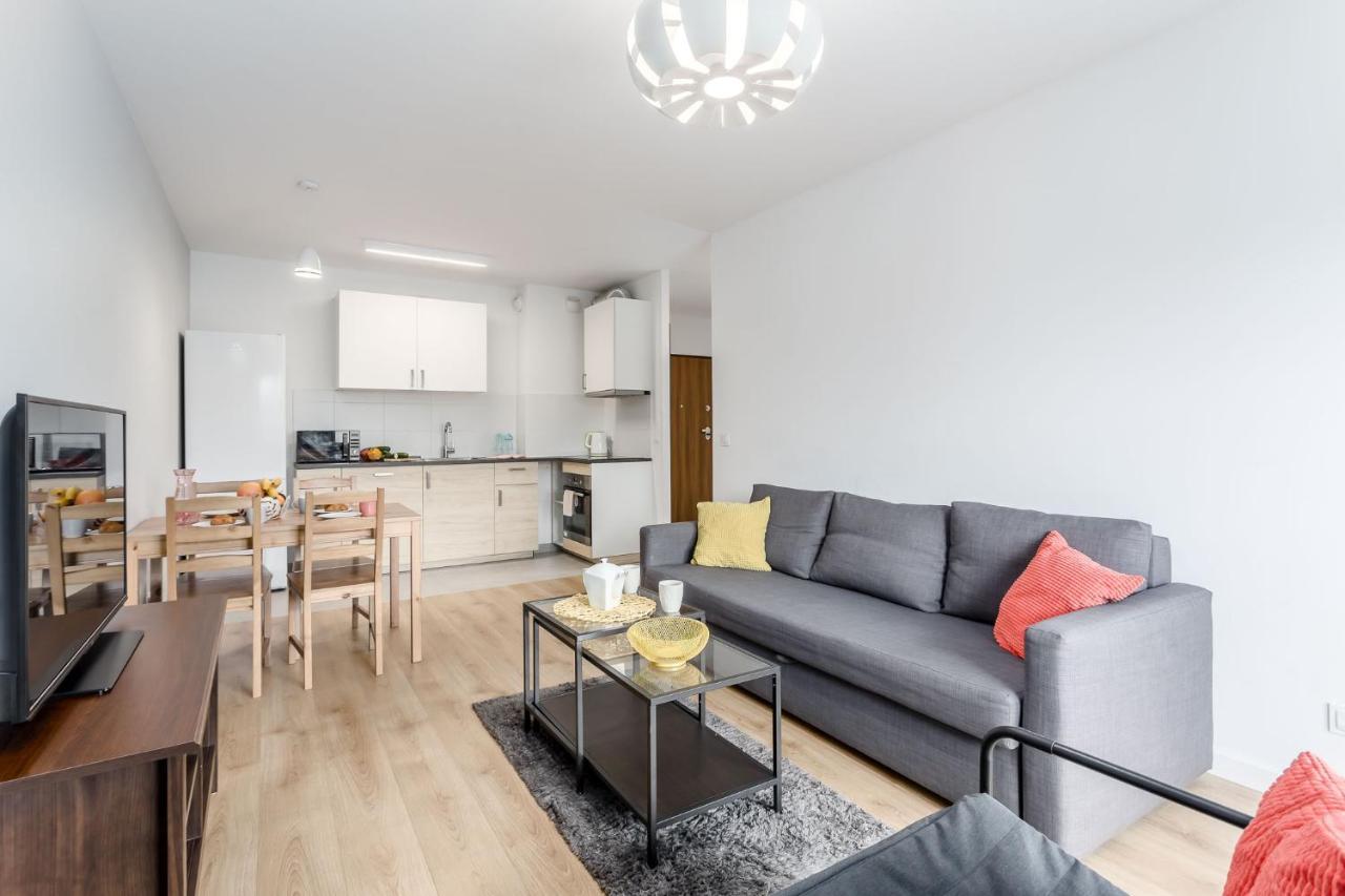 Chill Apartments Marywilska 바르샤바 외부 사진