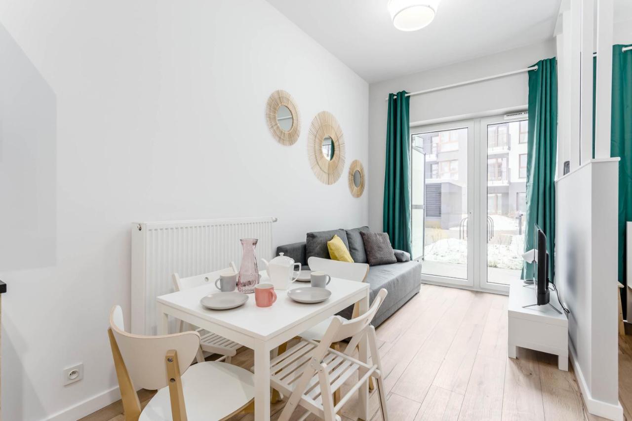 Chill Apartments Marywilska 바르샤바 외부 사진