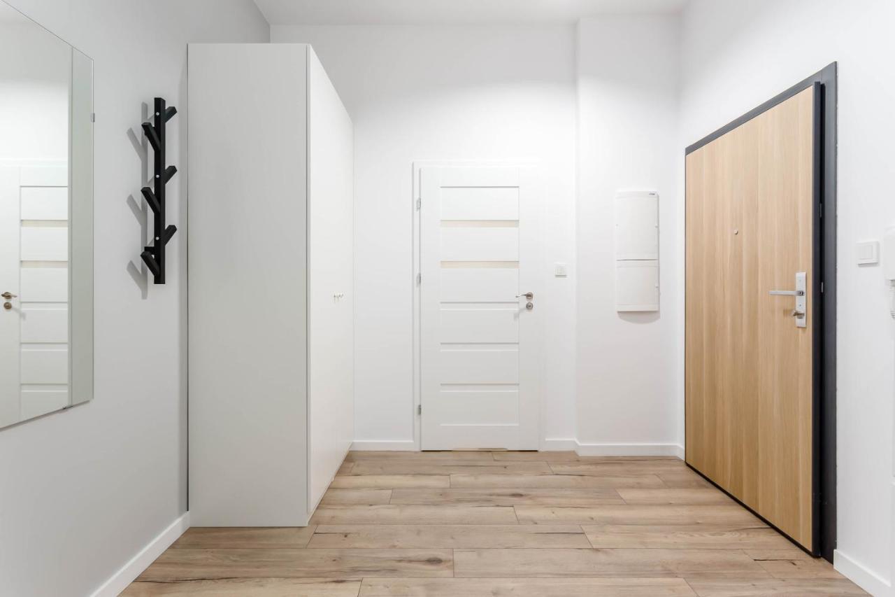 Chill Apartments Marywilska 바르샤바 외부 사진
